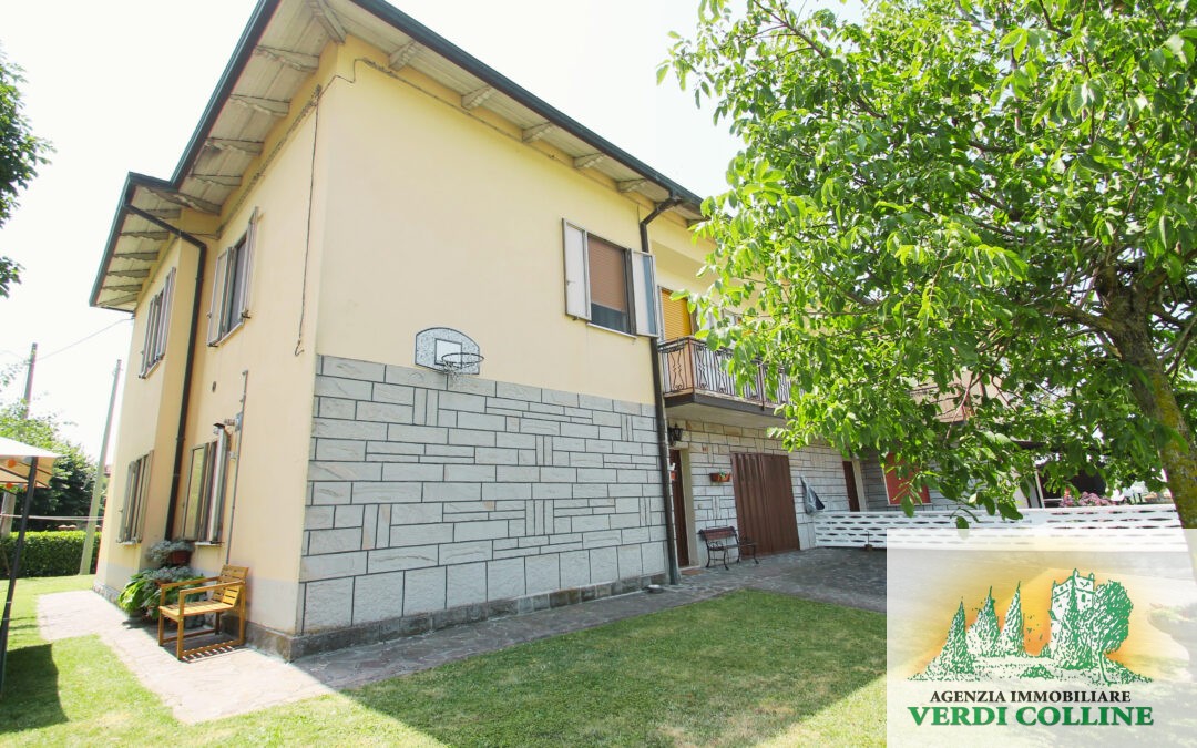 VILLA TERRA-CIELO INDIPENDENTE SU 3 LATI